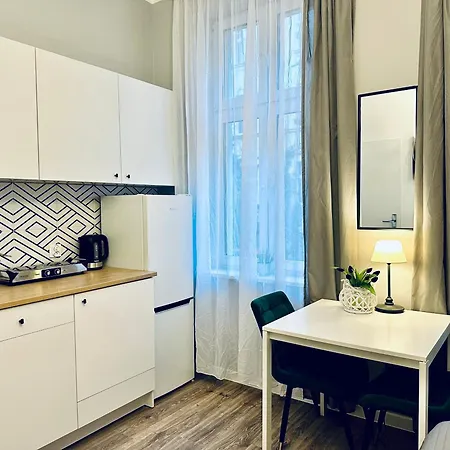 Apartment By The Pier Ii *